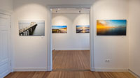 Ausstellung von Meeresbildern der Nordsee und Ostsee von Mario Reinstadler im Freya-Frahm-Haus in Laboe.