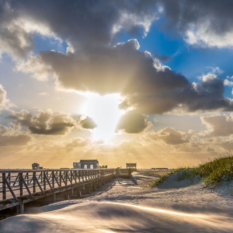 Strandbrücke bei Sturm<br>EDITION | KLEINE MEERESBILDER